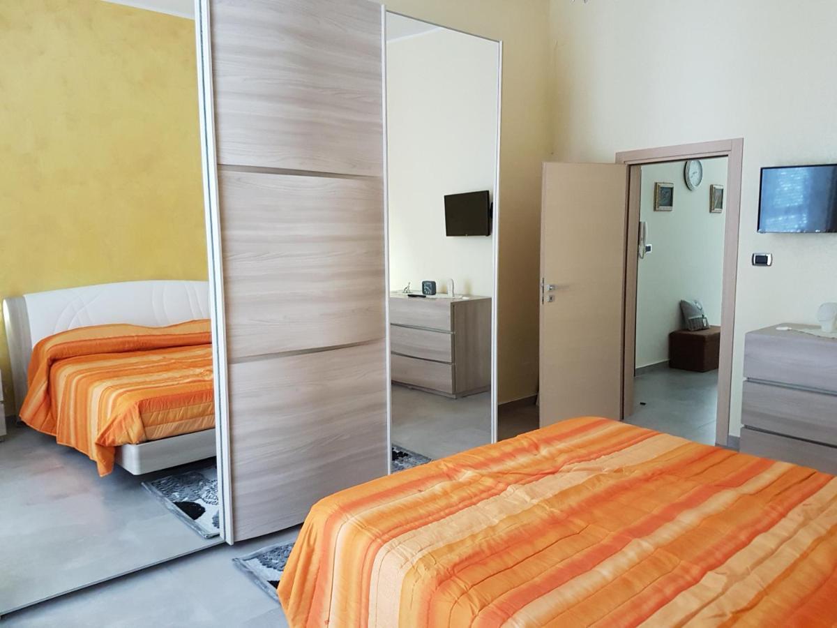 Casa Chic Apartment Barletta Exterior photo