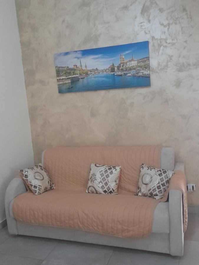Casa Chic Apartment Barletta Exterior photo